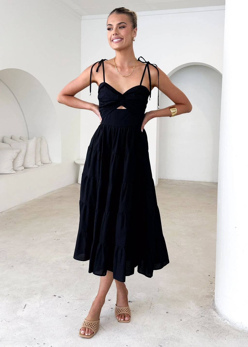 Tallia Midi Dress - Black