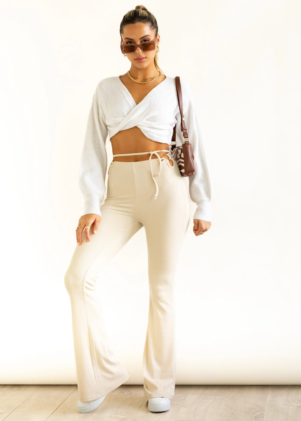 Kesor Cropped Sweater - White