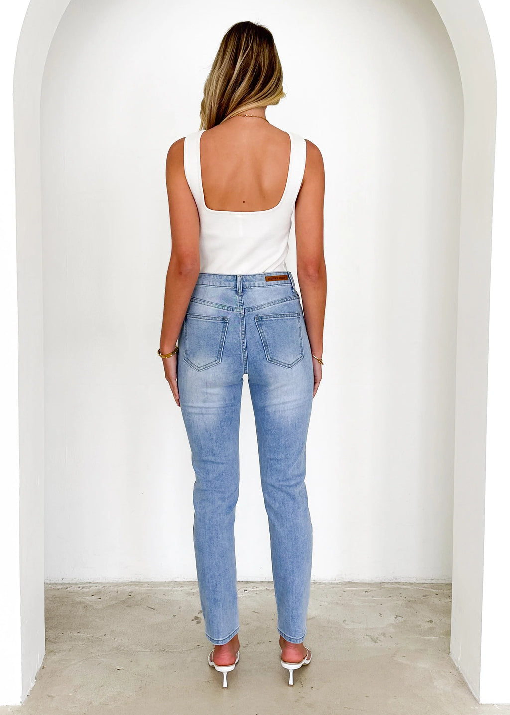 Harrie High Rise Stretch Jeans - Light Wash