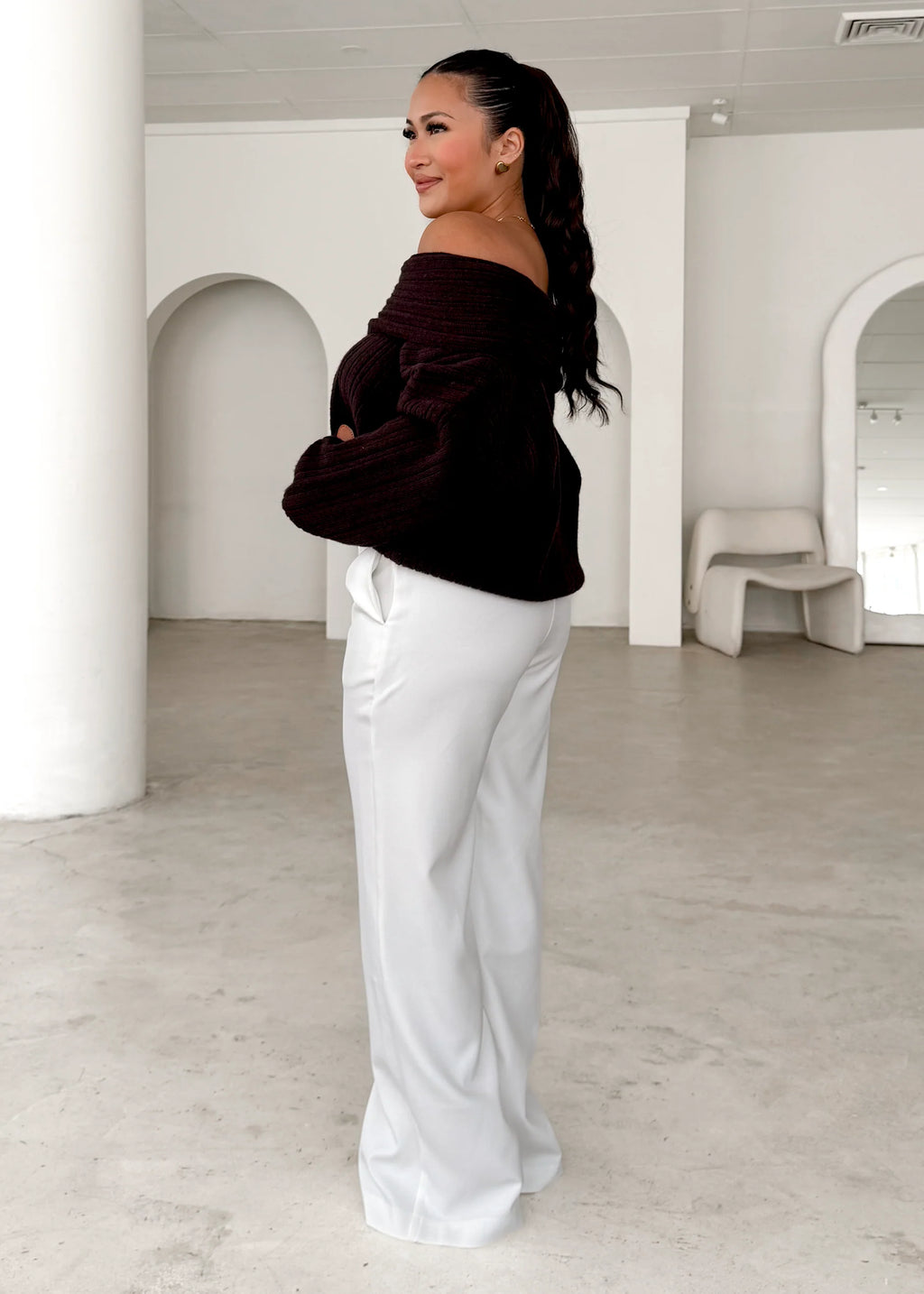 Shiloh Off Shoulder Sweater - Espresso