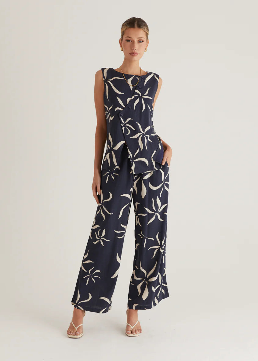 Hunter Vest Top - Navy Ayana