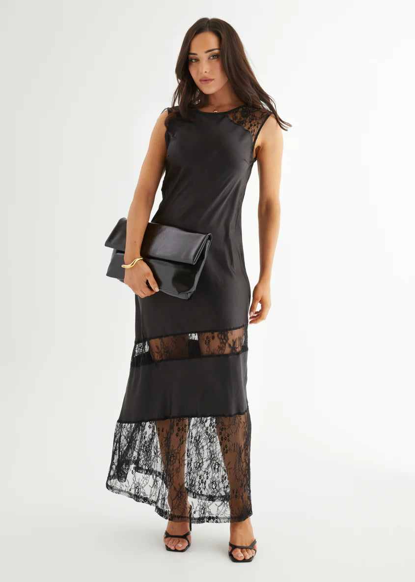Jorgie Lace Maxi Dress - Black