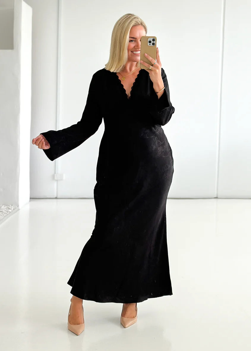 Sonnie Maxi Dress - Black