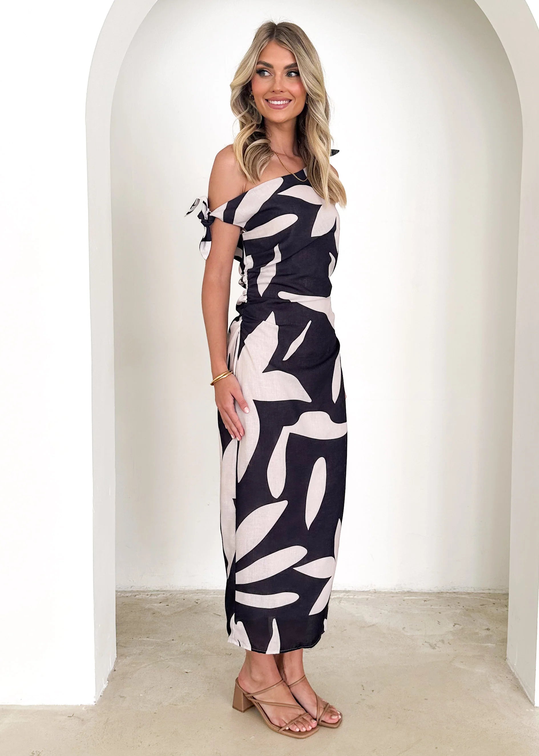 Dulcie One Shoulder Midi Dress - Black Abstract