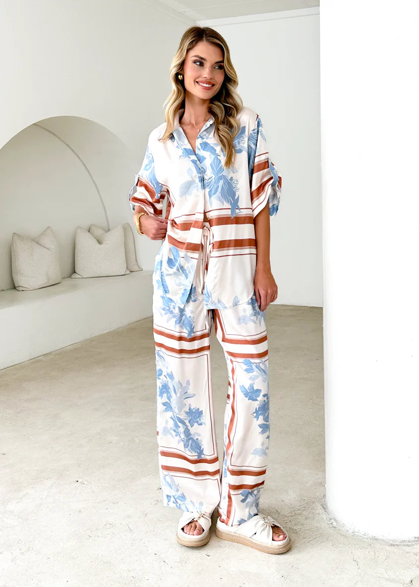 Kaycie Shirt - Blue Flowers