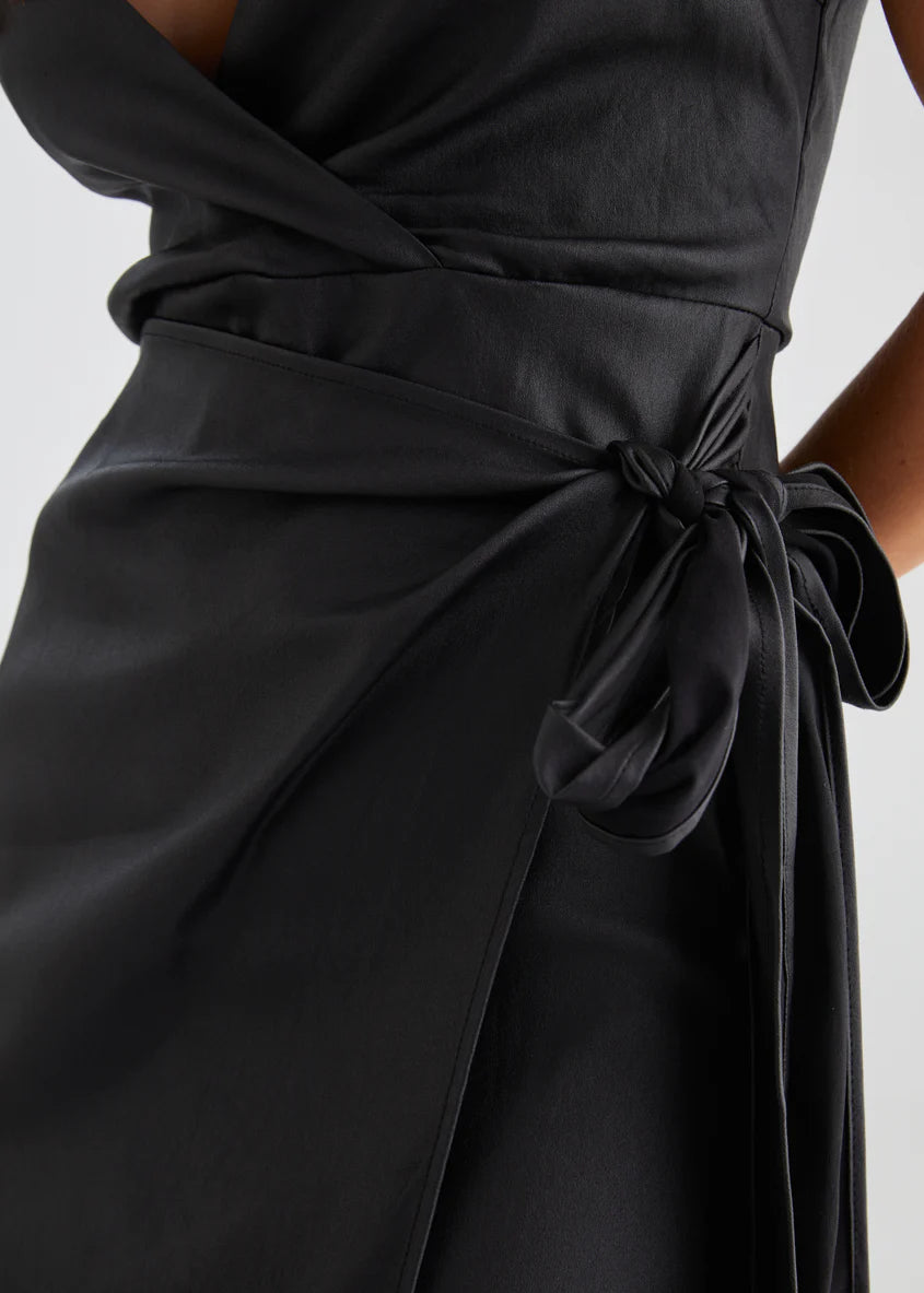 Ishka Coated Midi Dress - Black