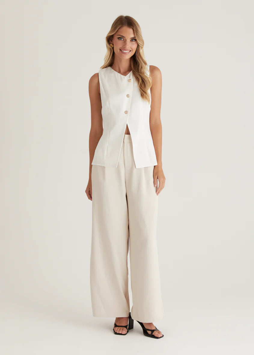 Jolie Vest Top - Off White