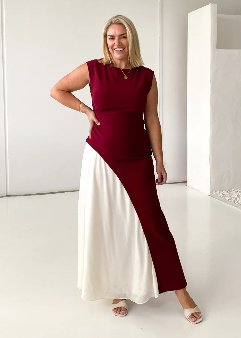 Picasso Maxi Dress - Berry Splice