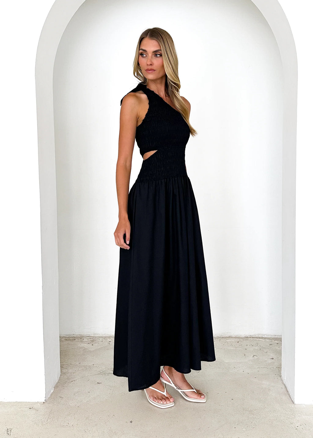Villa One Shoulder Maxi Dress - Black