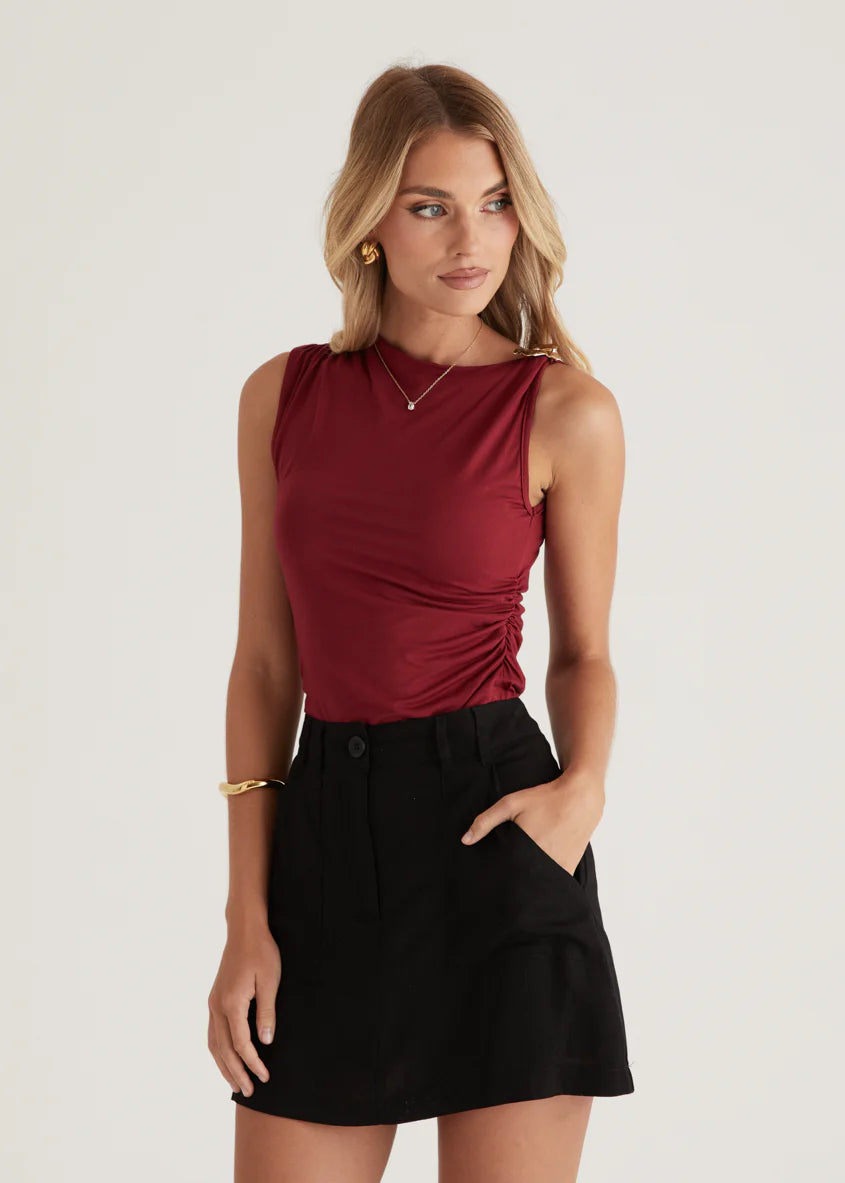 Liliana Top - Wine
