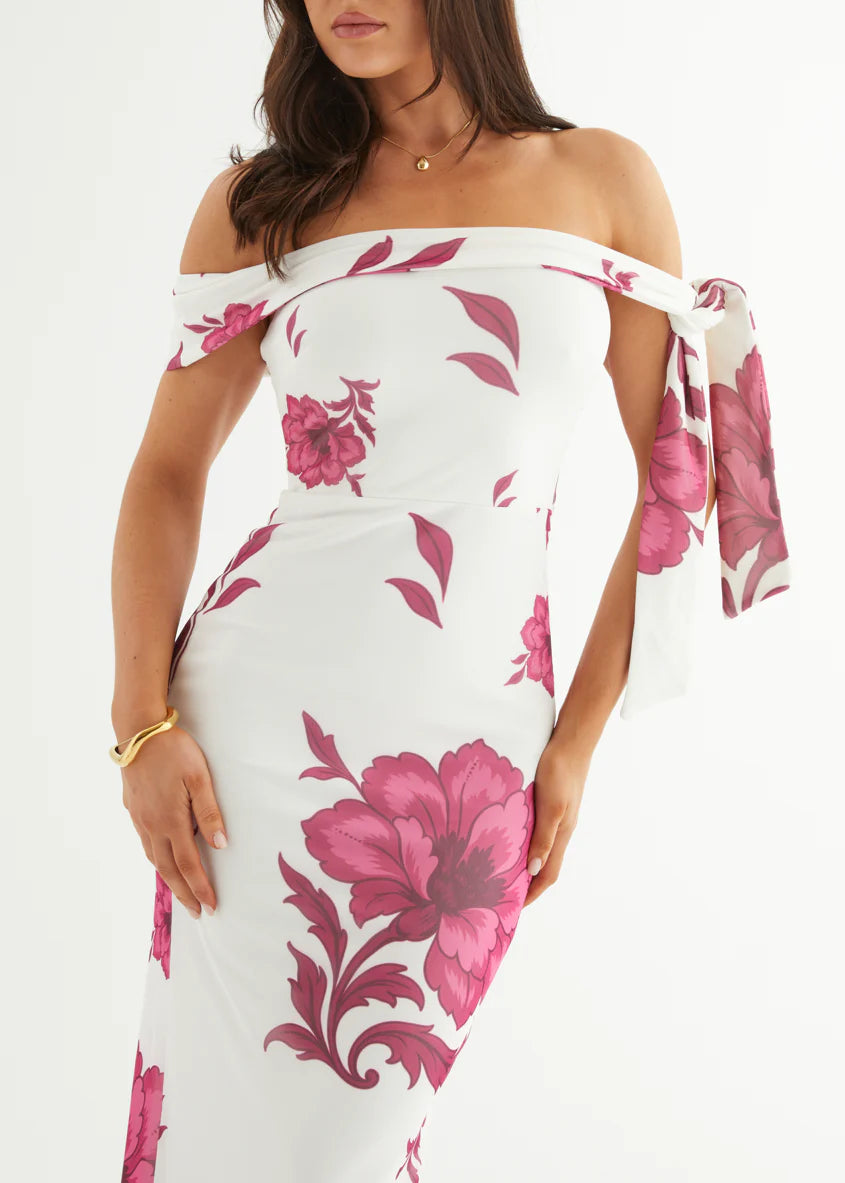 Madisyn Mesh Maxi Dress - Berry Flowers