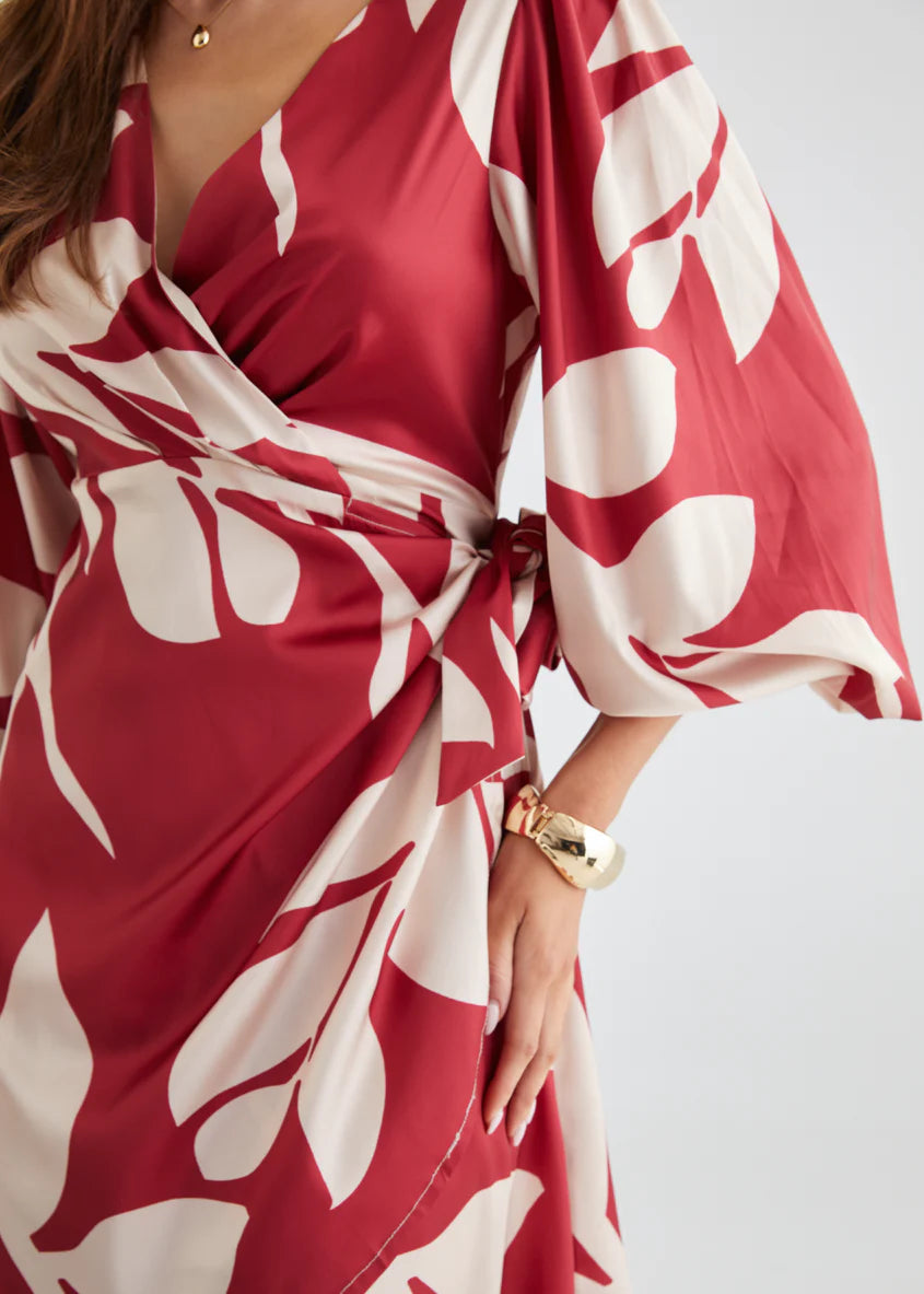 Loqsta Dress - Berry Leaf