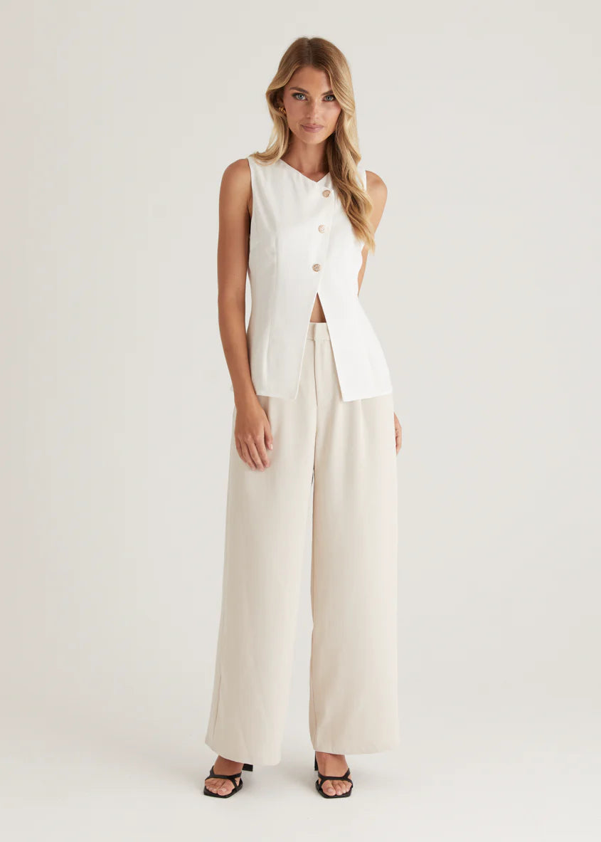 Jolie Vest Top - Off White
