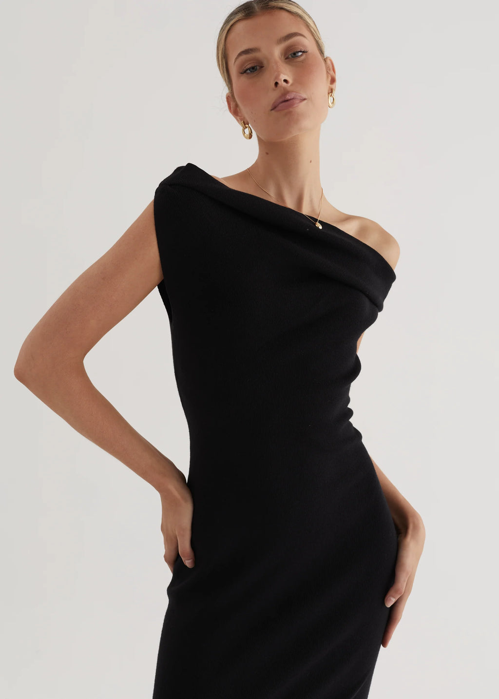 Serenade Knit Midi Dress - Black