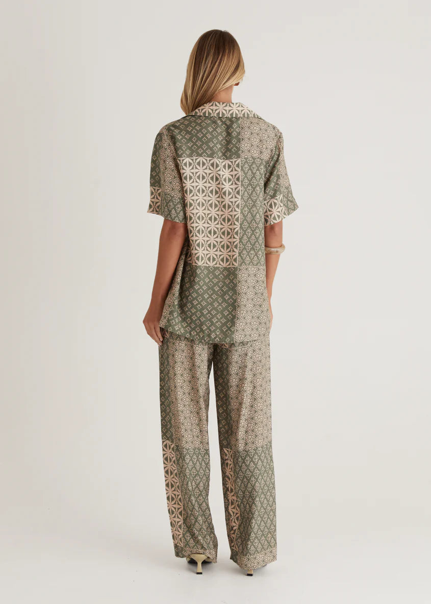 Kordyn Shirt - Green Batik