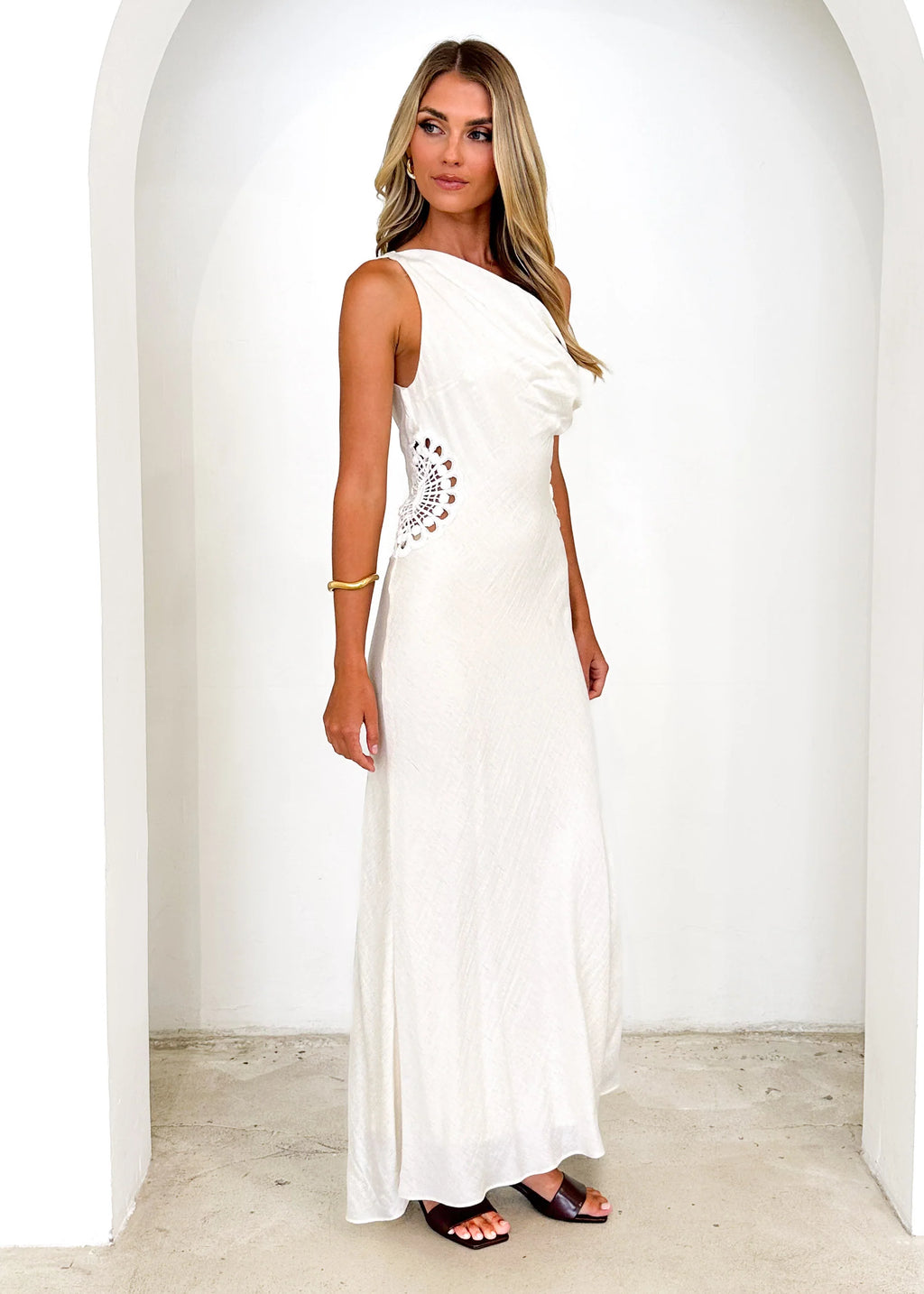 Sarai One Shoulder Maxi Dress - Cream