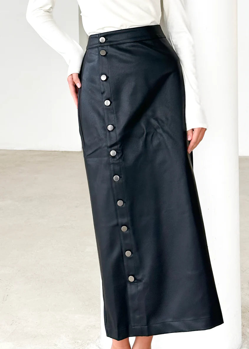 Tretra PU Maxi Skirt - Black