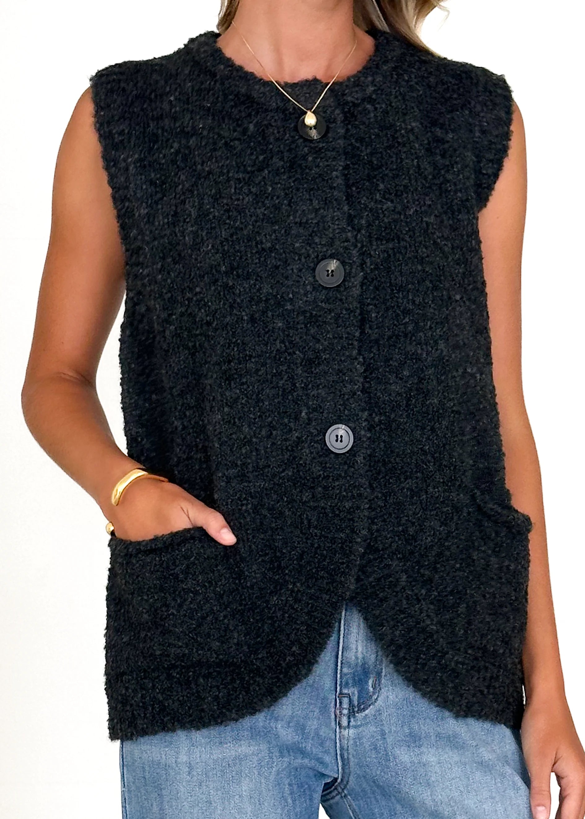 Tarragon Knitted Vest - Black