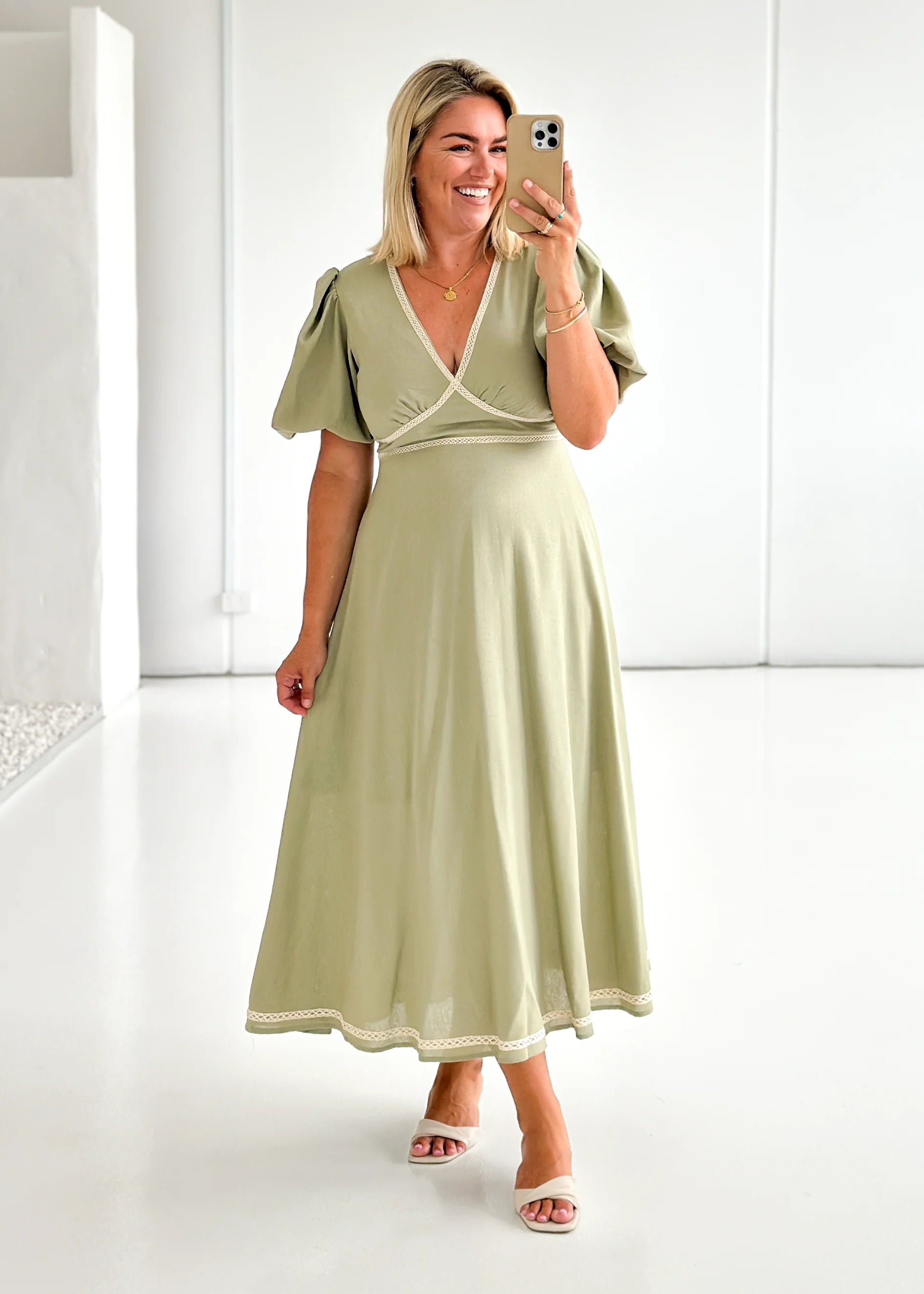 Ellodie Maxi Dress - Sage