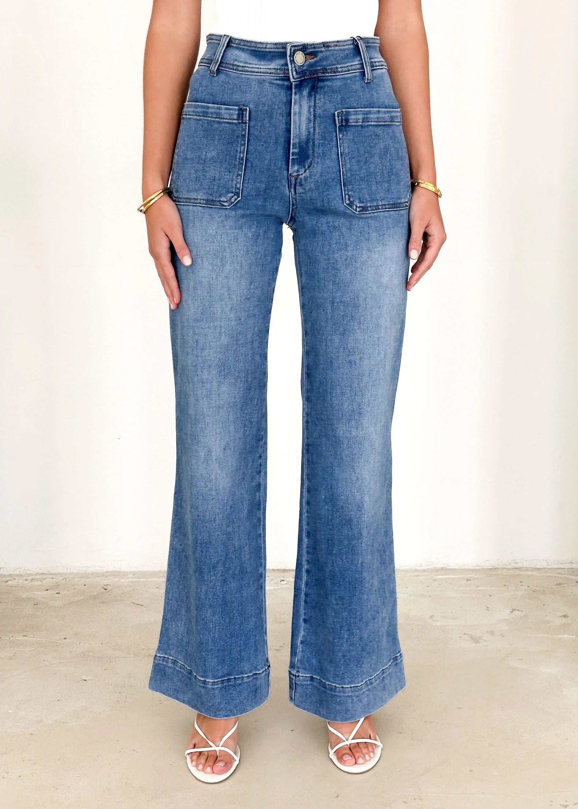 Zekroe Wide Leg Jeans - Mid Blue