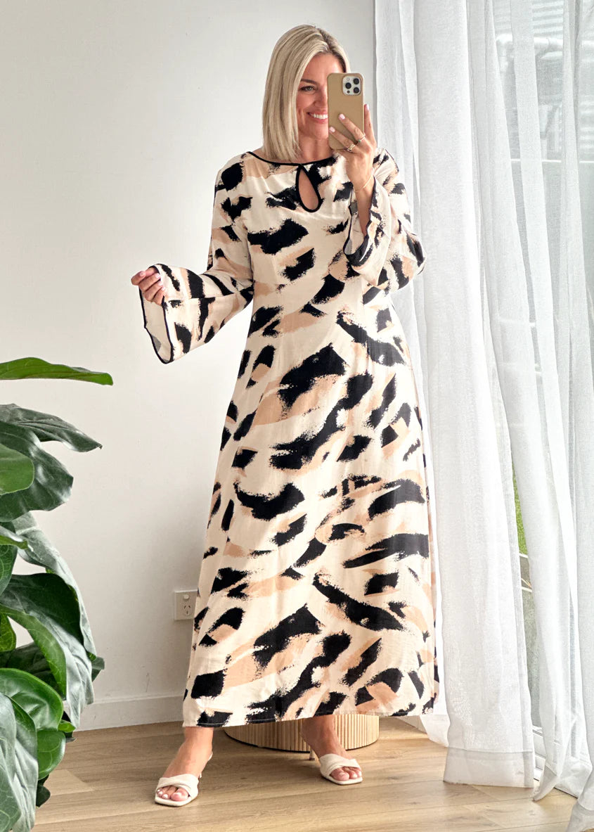 Krombae Maxi Dress - Beige Abstract