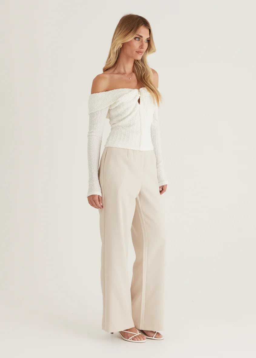 Imcroe Off Shoulder Top - Off White