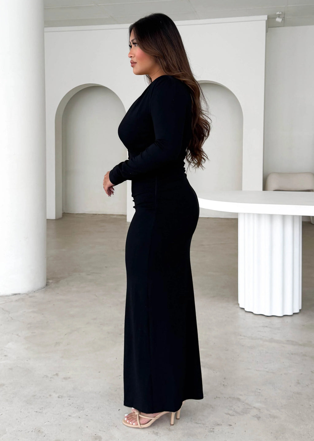 Alysse Midi Dress - Black