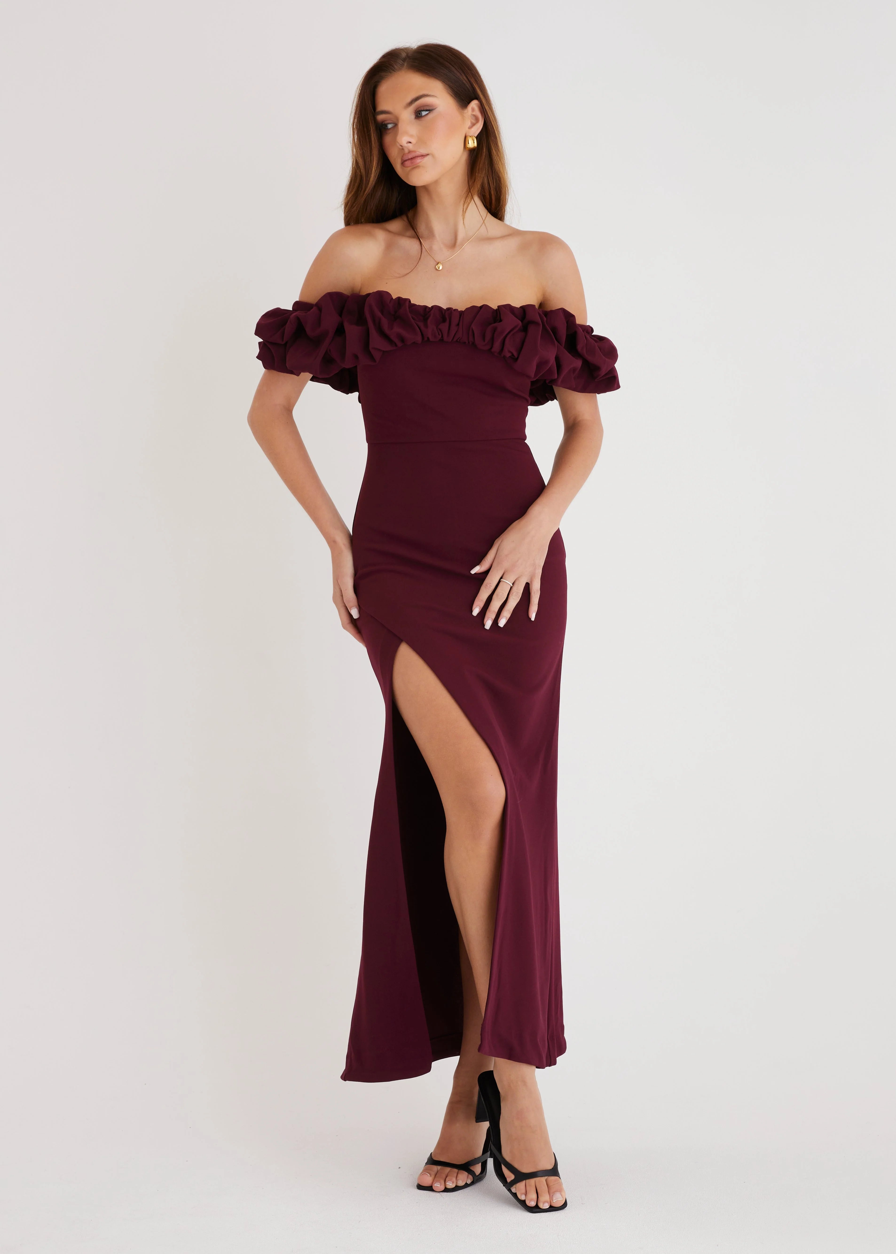 Rylee Off Shoulder Maxi Dress - Maroon