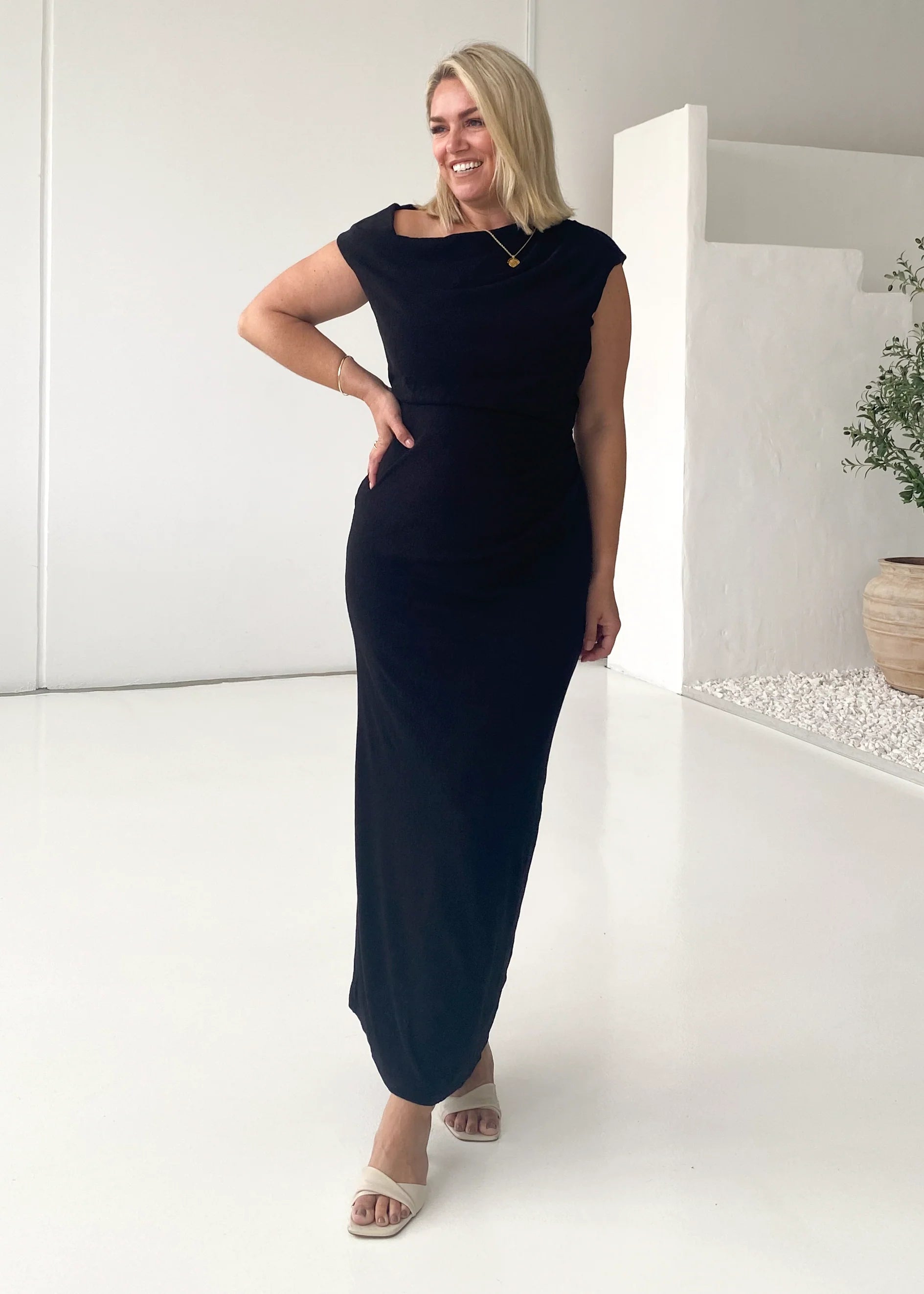 Tarni One Shoulder Maxi Dress - Black