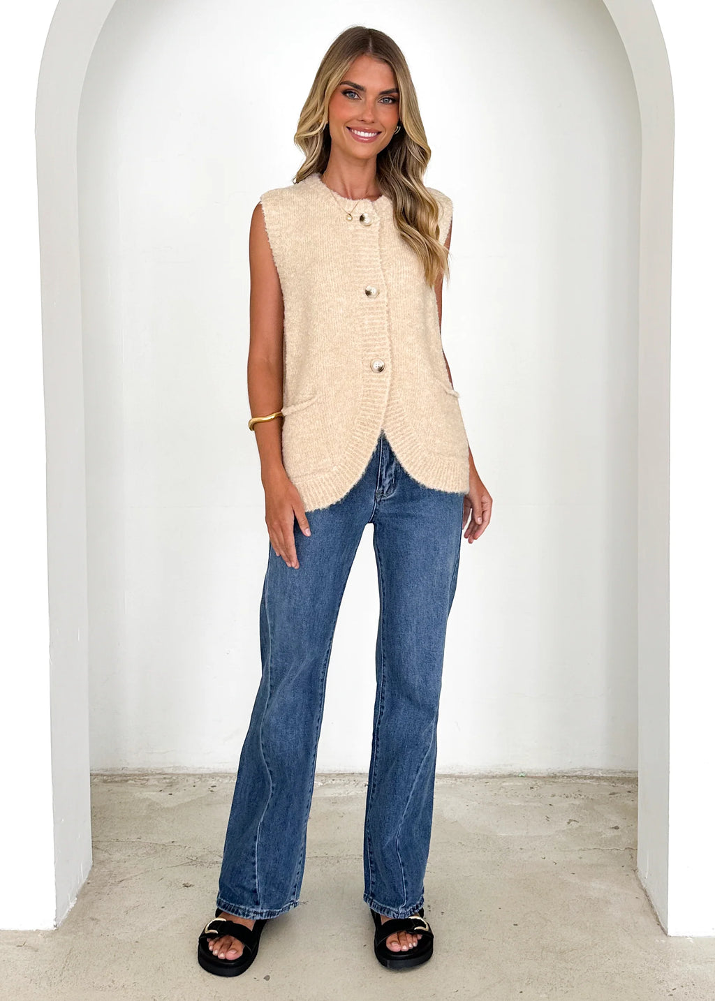 Tarragon Knitted Vest - Beige