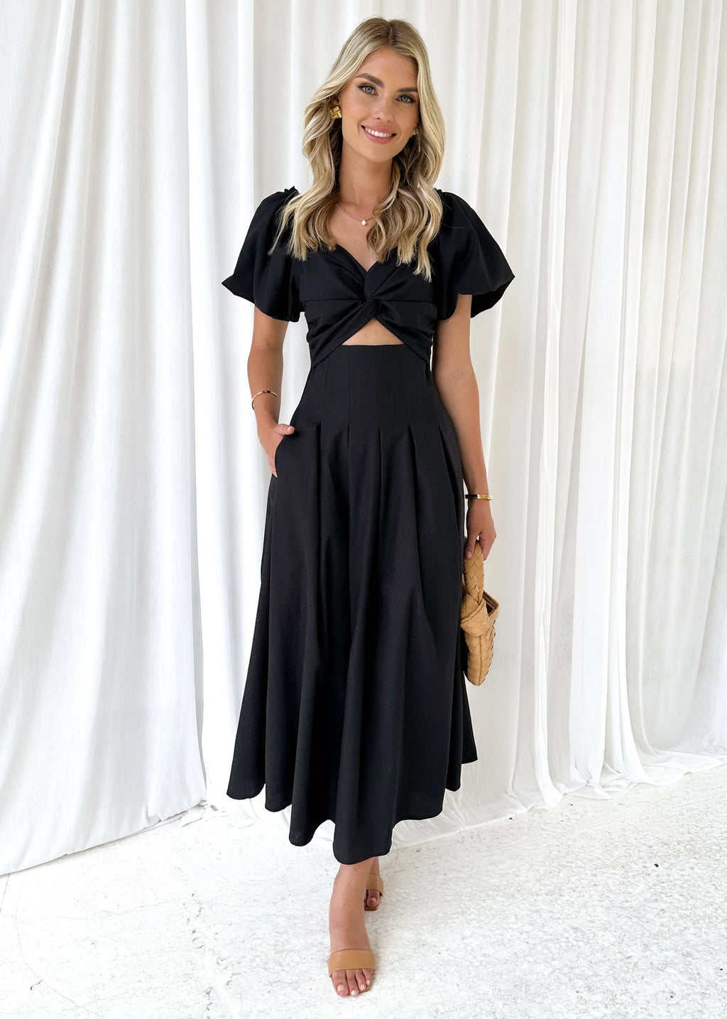 Larttie Off Shoulder Midi Dress - Black