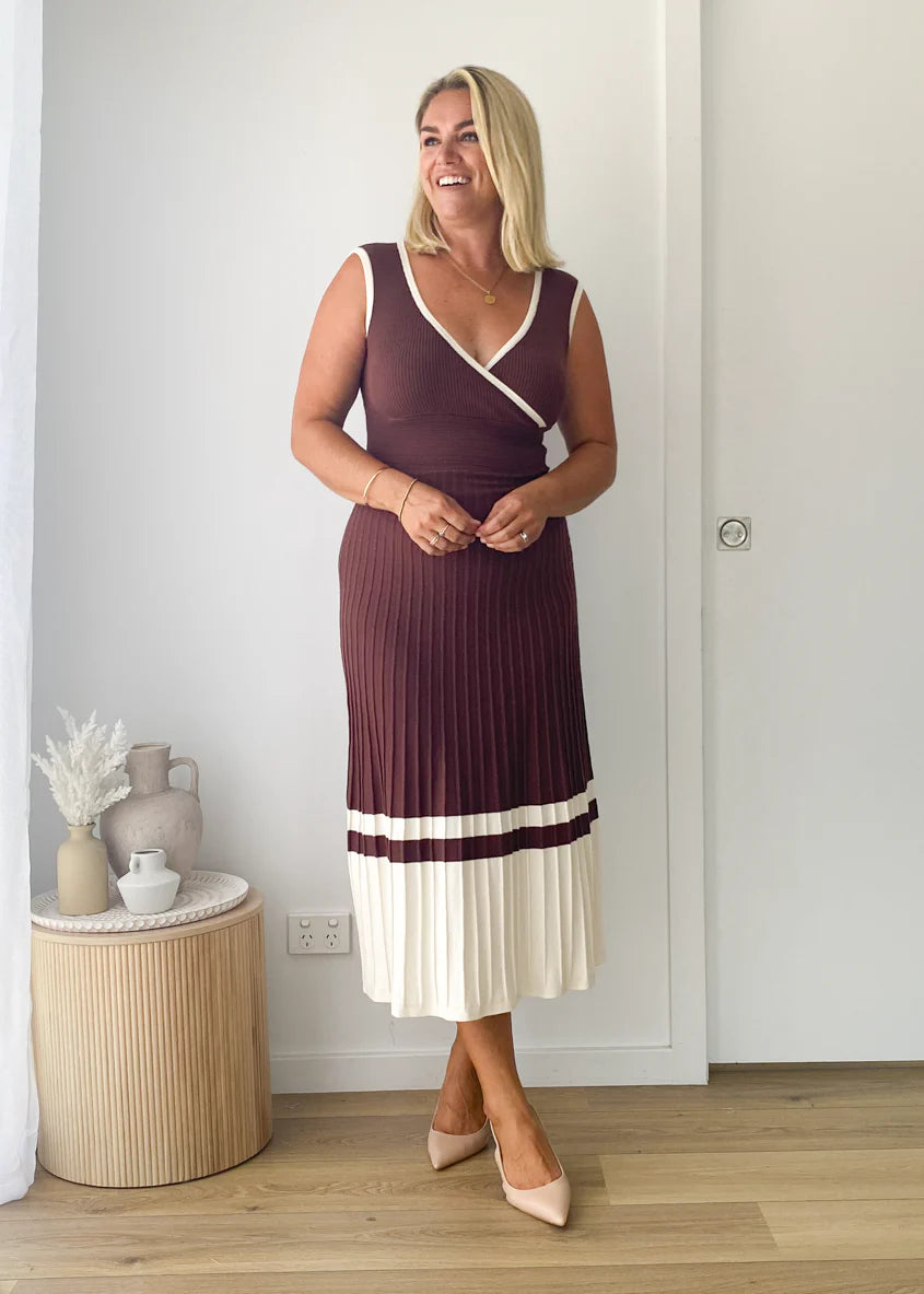 Radiate Knit Midi Dress - Chocolate